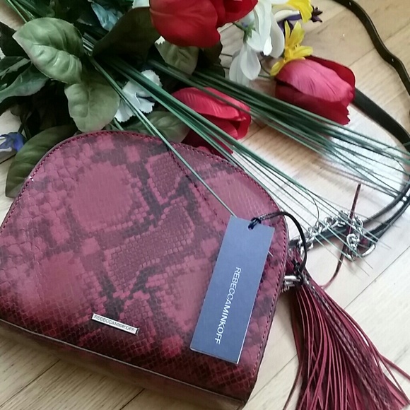 Rebecca Minkoff Handbags - 🌺NWT GORGEOUS snake red crossbody bag🌺